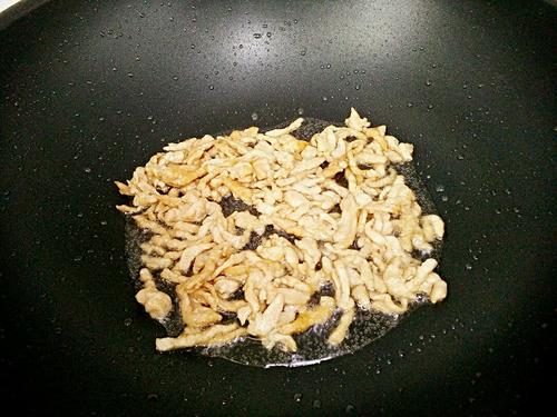 【土豆丝炒肉】