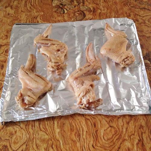 【香辣烤鸡翅】