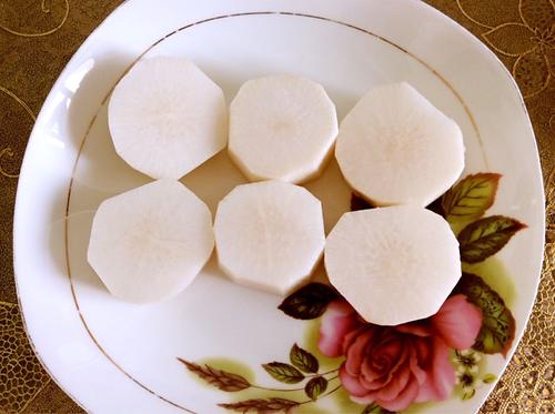 【肉酿白萝卜】