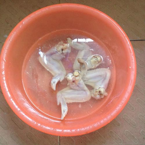 【香辣烤鸡翅】