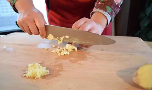 【宫保杏鲍菇】