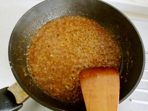 【茄汁肉沫酿广茄】