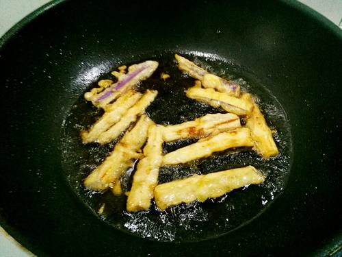 【红辣椒拌茄子】