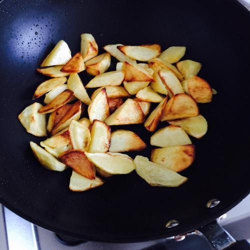 【茄汁土豆块】