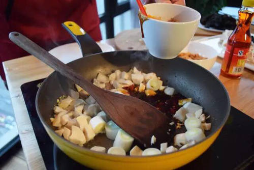 【宫保杏鲍菇】