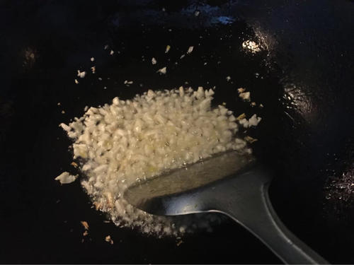 【蒜蓉粉丝娃娃菜】