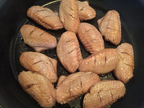 【香煎鸡翅】