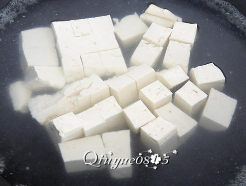 【小葱拌豆腐】