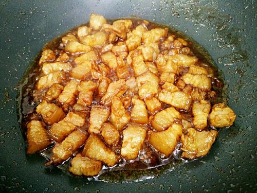 【土豆烧五花肉】