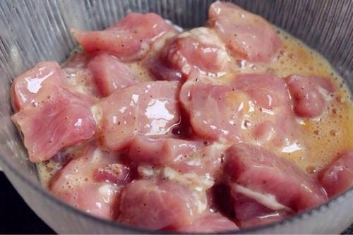 【菠萝咕噜肉】