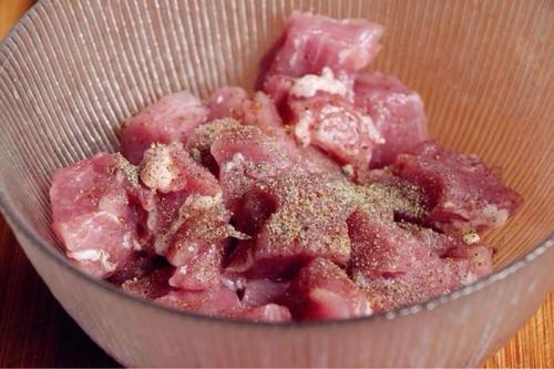 【菠萝咕噜肉】