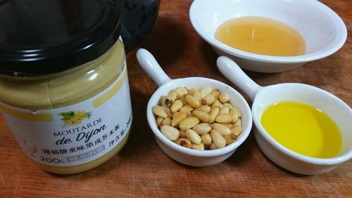 【鸿运当头大波来（法式酱汁菠菜桩）】