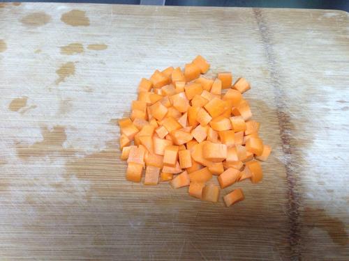 【什锦蔬菜丁】