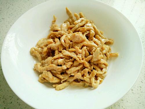 【土豆丝炒肉】