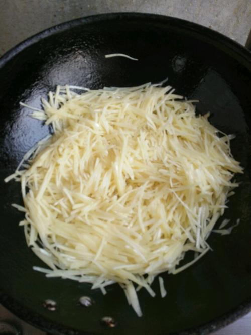 【糖醋土豆丝】