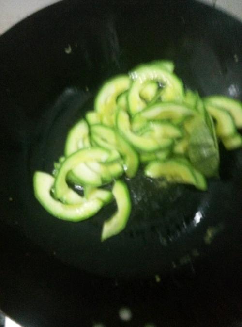 【角瓜炒鸡蛋】