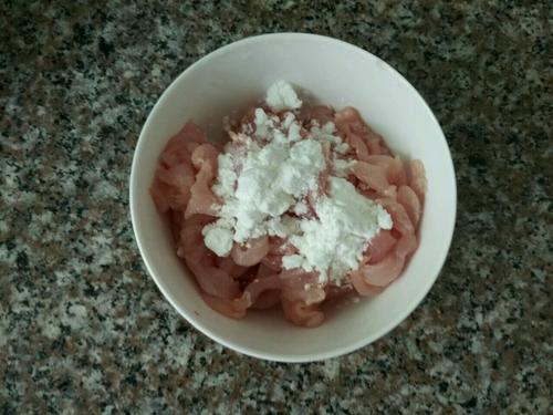 【香芹豆干炒肉丝】