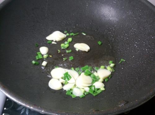 【油条烩丝瓜】