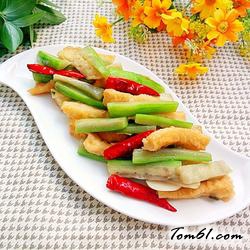 油条烩丝瓜的做法