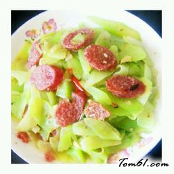 莴笋炒腊肠的做法