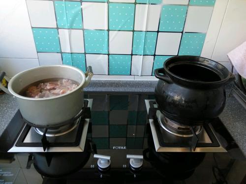 【正宗炖牛肉】