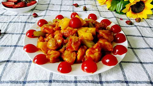 【番茄菠萝鸡块】