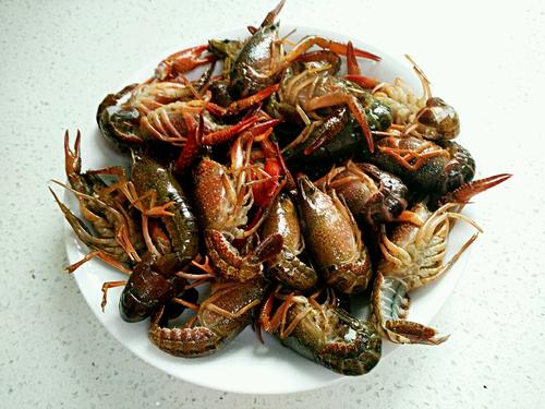 【十三香龙虾】