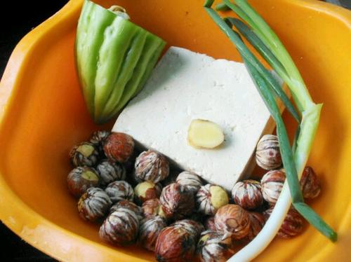 【栗子烧豆腐】