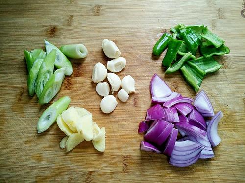 【十三香龙虾】