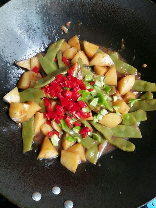 【土豆炖豆角】