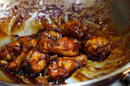 【啤酒烧鸡翅根】