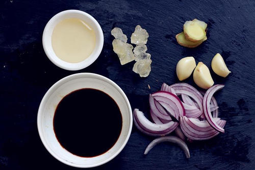 【啤酒烧鸡翅根】