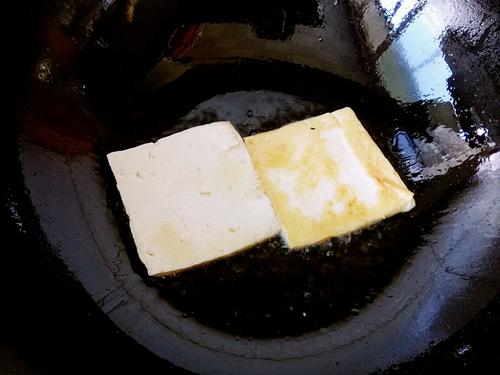 【素炒西芹三丝】