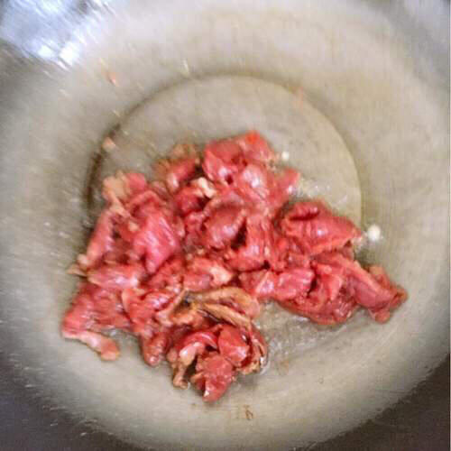 【芹菜炒牛肉】
