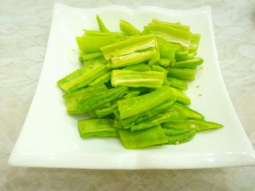 【青椒煎苦瓜】