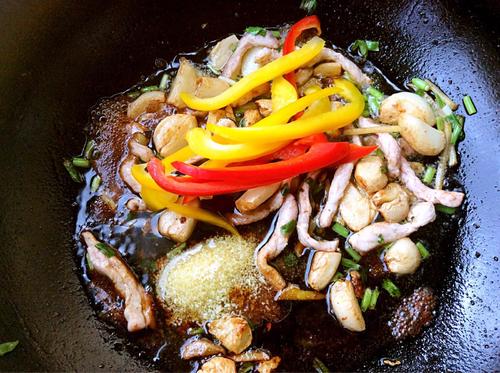 【彩椒过油豇豆】