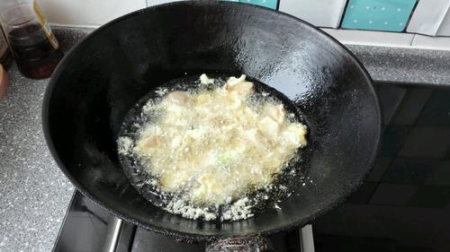 【番茄菠萝鸡块】