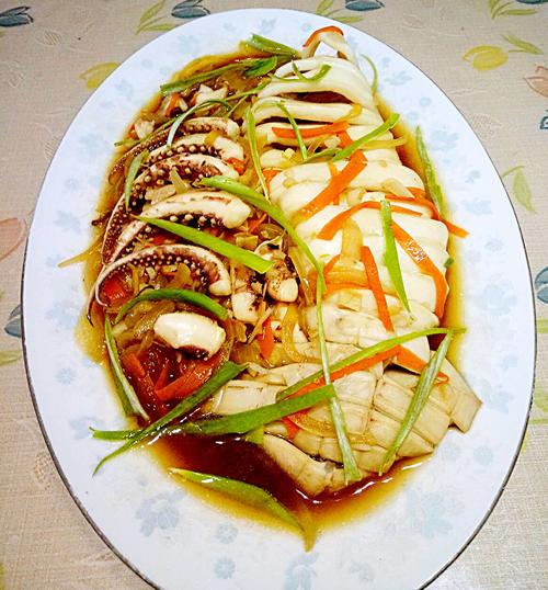 【洋葱烩鱿鱼】