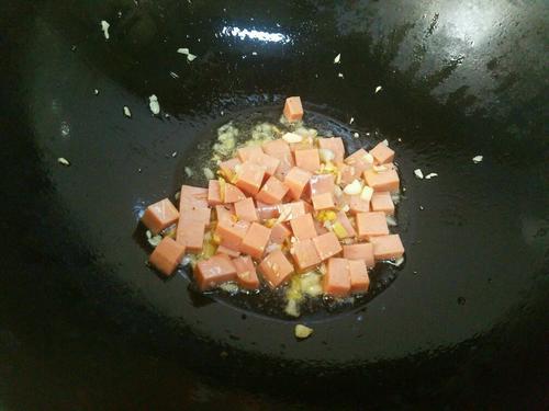 【秋葵炒火腿】