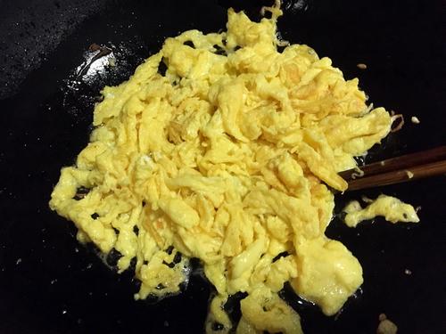 【蛋炒紫薯米】