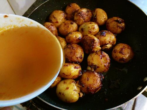 【酱烧小土豆】