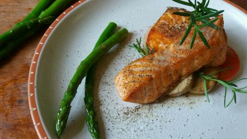 【干煎三文鱼】