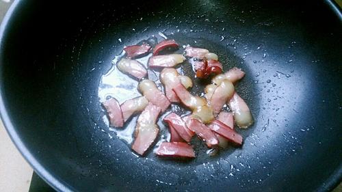【荷兰豆炒腊肉】