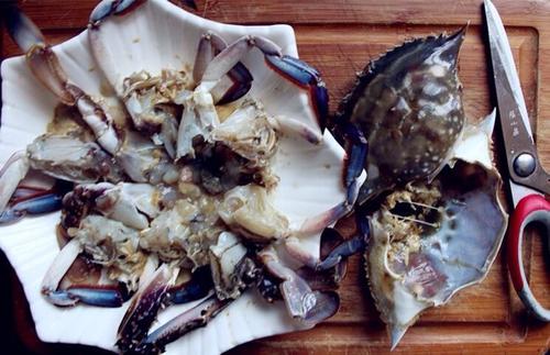 【葱油梭子蟹】