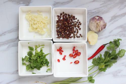 【麻辣拍黄瓜】