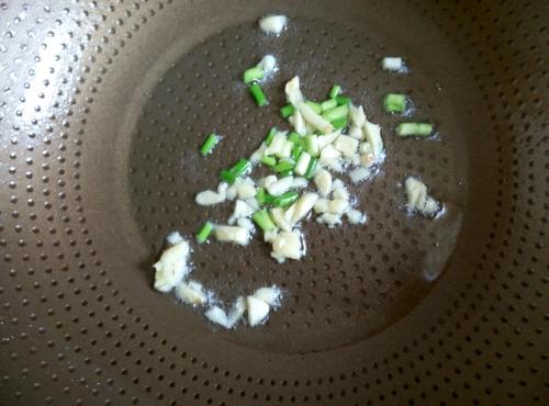 【酸辣土豆丝】