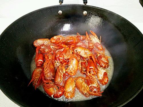 【十三香龙虾】