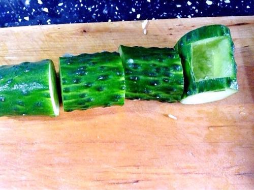 【节节高升 黄瓜酿虾仁时蔬】