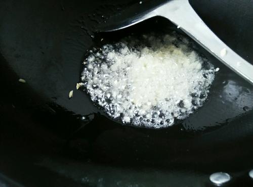 【清炒空心菜】