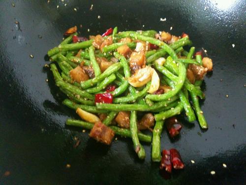 【咸鱼炒豆角】